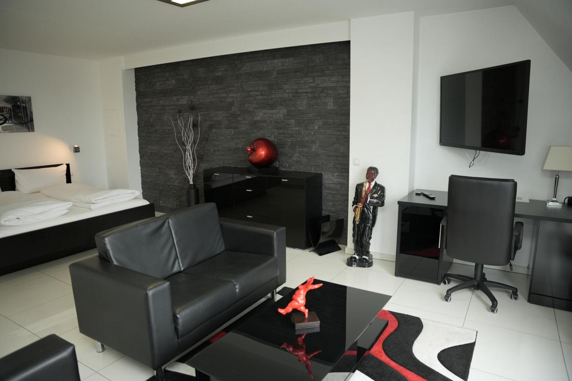Weber Hotel MHG Dış mekan fotoğraf