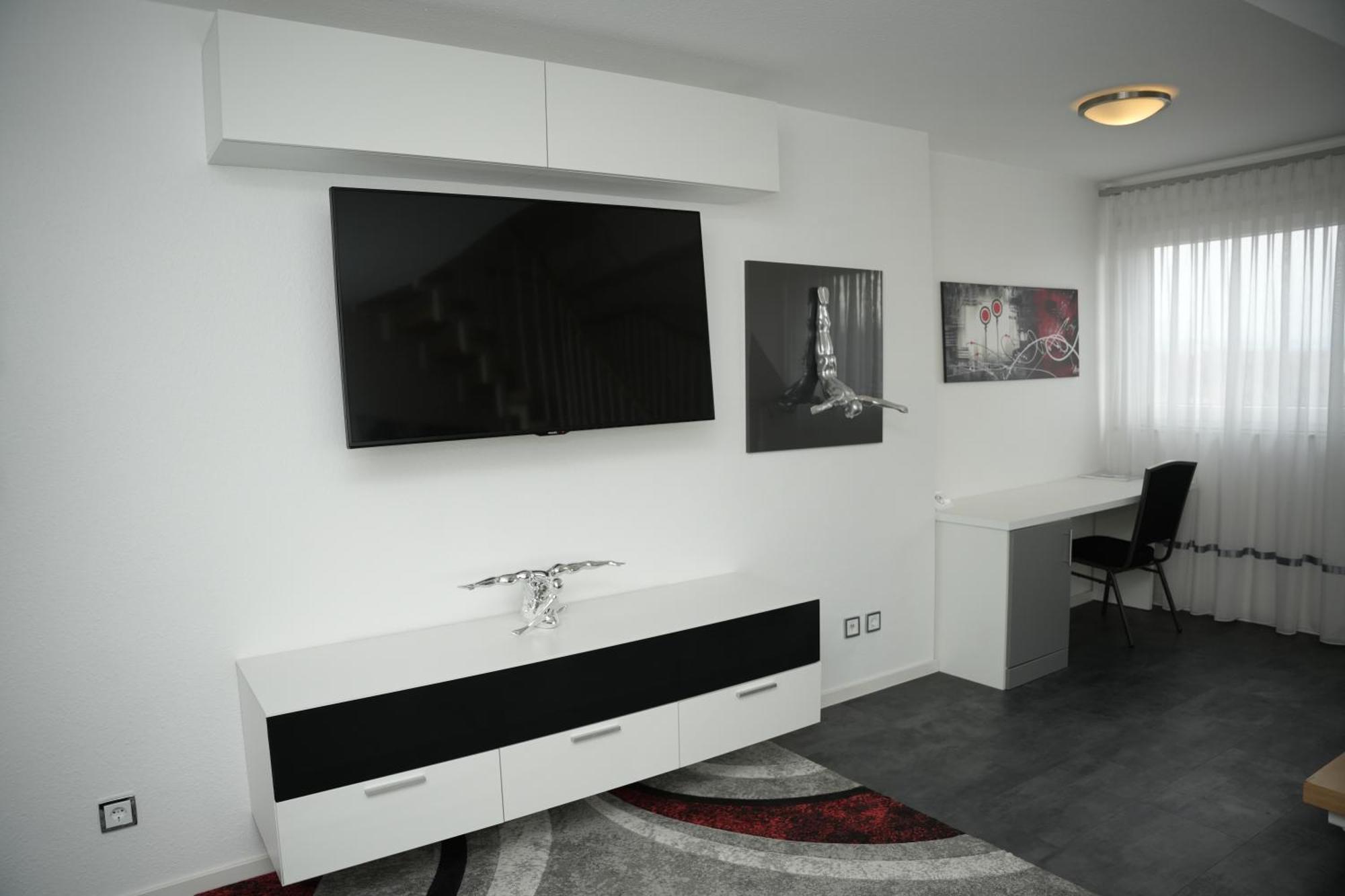 Weber Hotel MHG Dış mekan fotoğraf