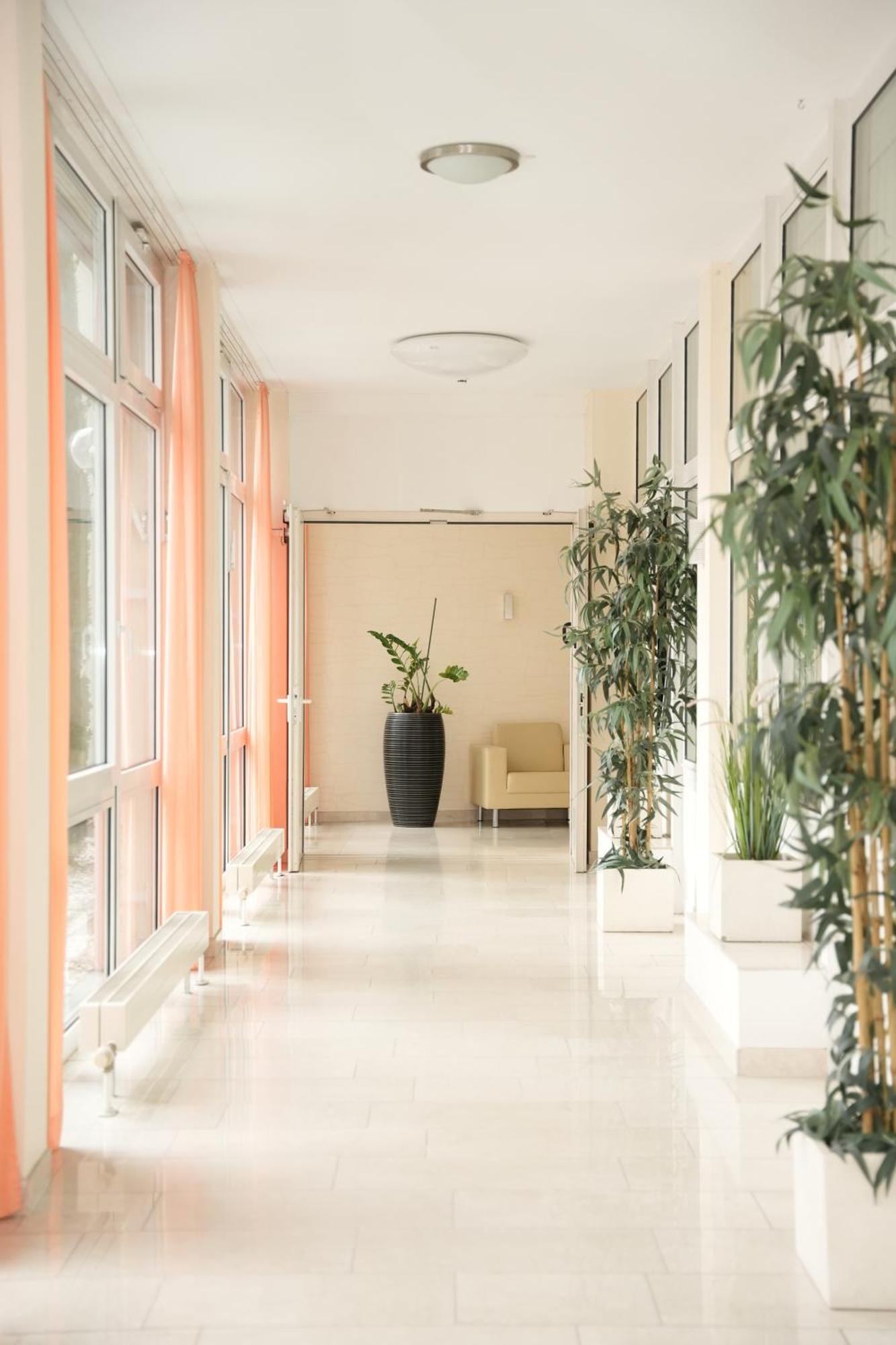 Weber Hotel MHG Dış mekan fotoğraf